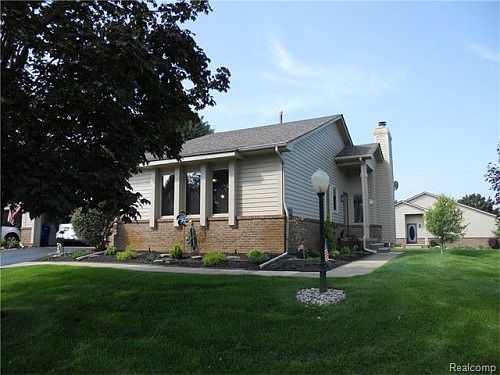 1st image of 940 Roman Dr #1