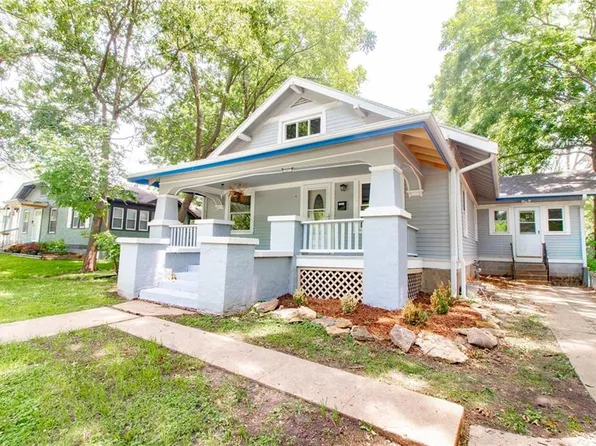 1007 S Independence St, Harrisonville, MO 64701