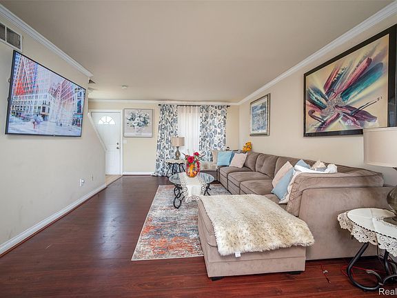 2nd image of 28136 Fortson Ln