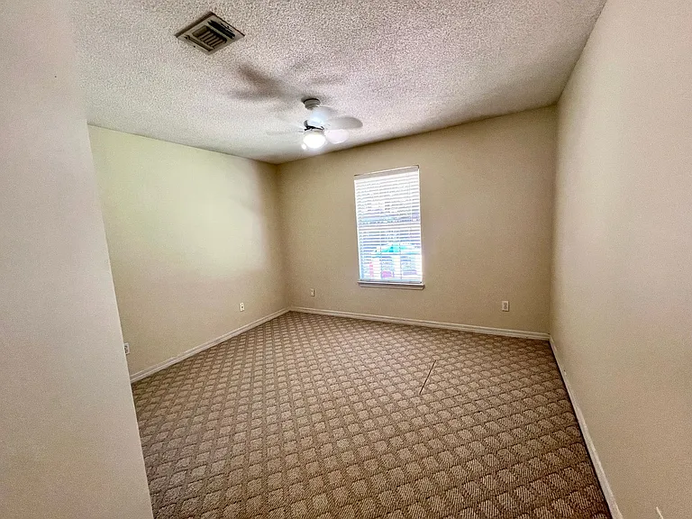 7350 Copter Ln — Photo 30