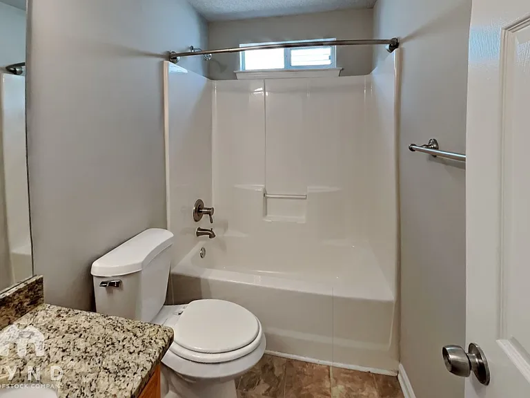 6132 Hickory Lane Dr — Photo 14