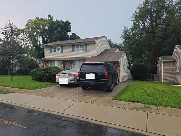 2nd image of 428 N Coles Ave