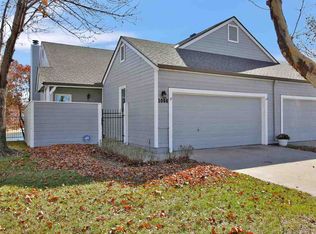 1068 N Bayshore Dr, Wichita, KS 67212