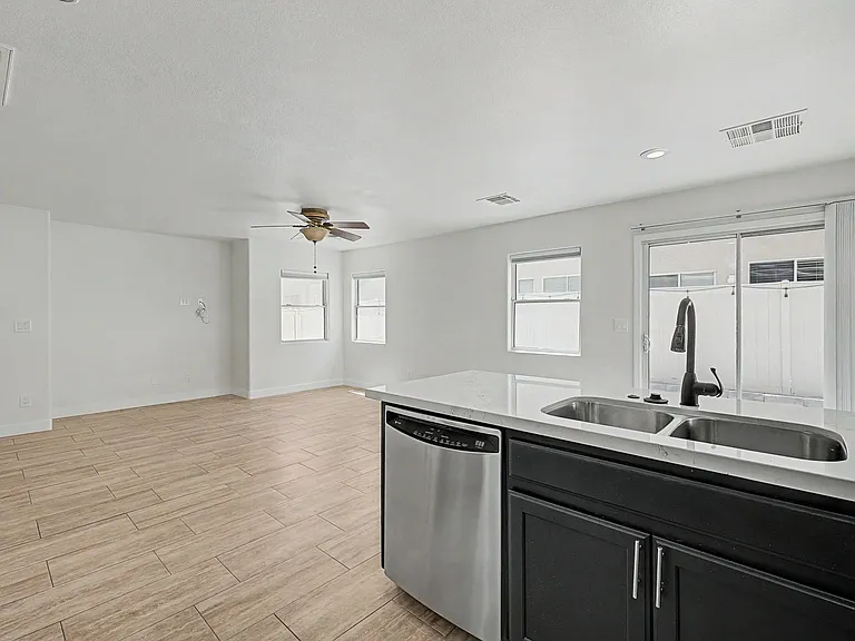 8168 New Leaf Ave — Photo 8