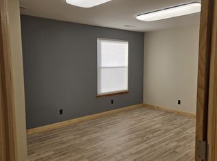 307 8th St, Point Pleasant, WV 25550