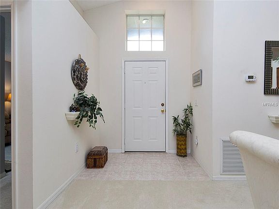 3rd image of 706 Obo Dr