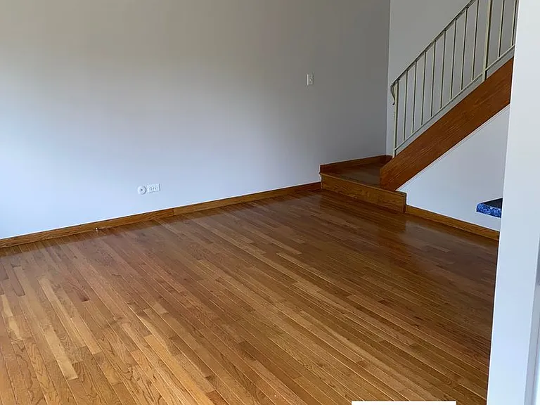 2658 Woodview Ct — Photo 4