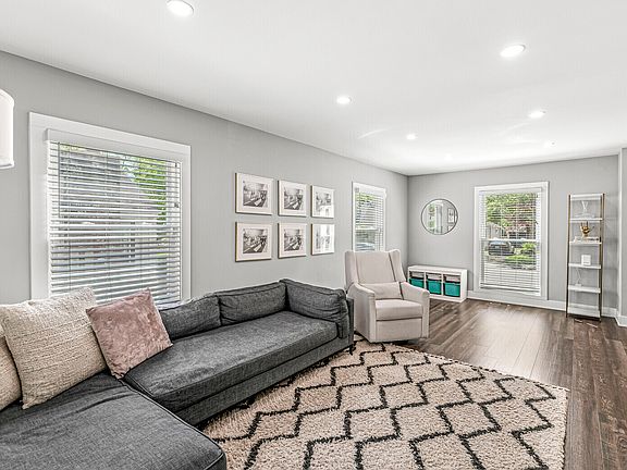 5th image of 5653 Haverford Ave