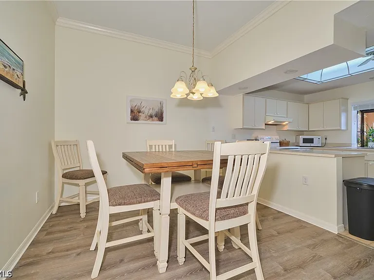 5510 SW 4th Pl #503 — Photo 10