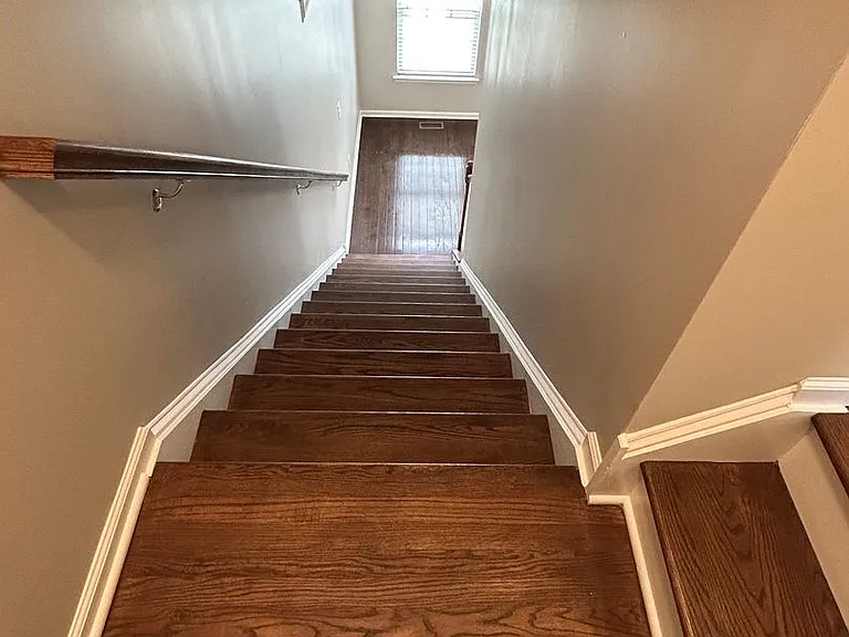 1379 Parish Ave — Photo 30