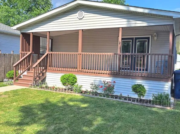 510 Center St, Mazon, IL 60444