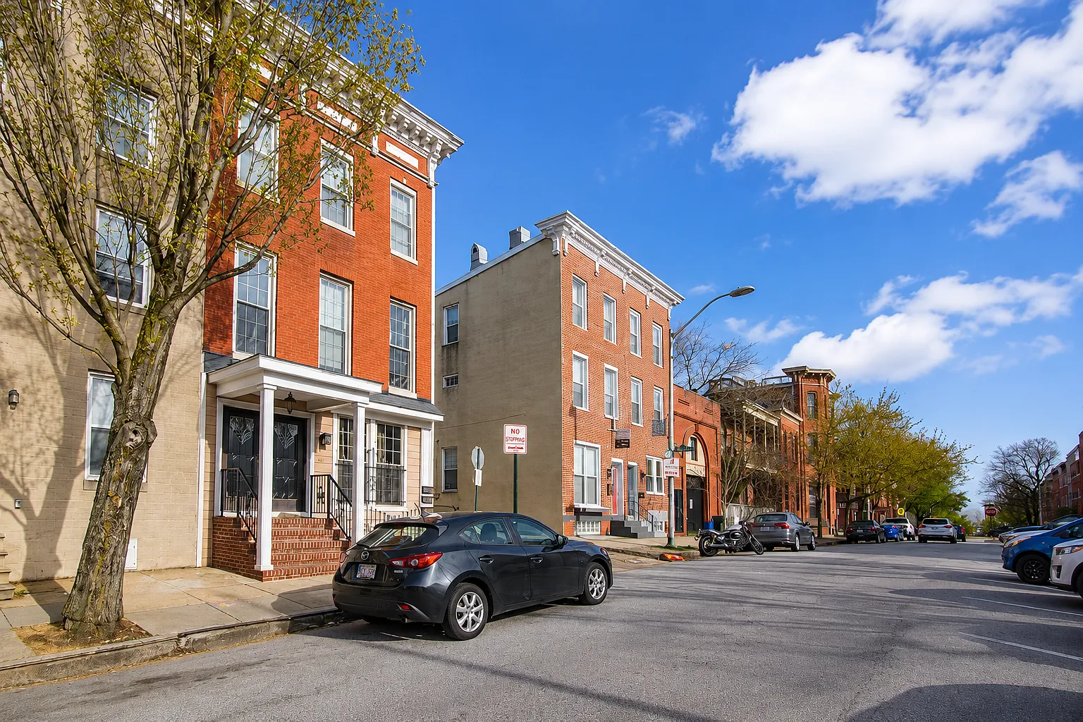 1 bed, 1004 sqft, $1,347 — Photo 1