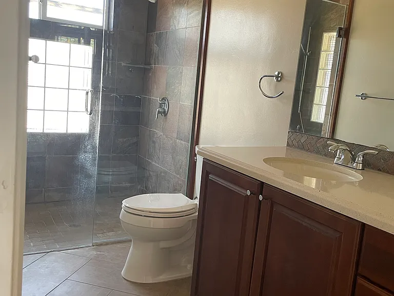 8526 Old Vine Rd — Photo 16