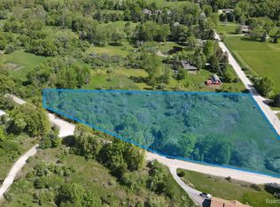 8259 Merrill Rd, Whitmore Lake, MI 48189