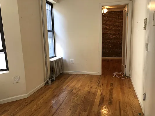 Rented by Crosstown Apartments NYC | media 4