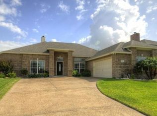 504 Pinehurst Ave, Portland, TX 78374