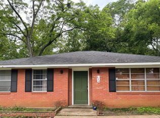 110 S 4th St, McComb, MS 39648