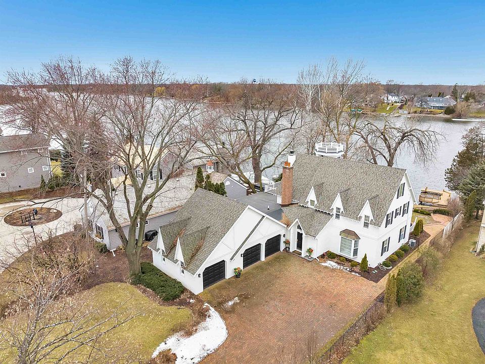 1424 Fox River Dr, De Pere, WI 54115 MLS 50271547 Zillow