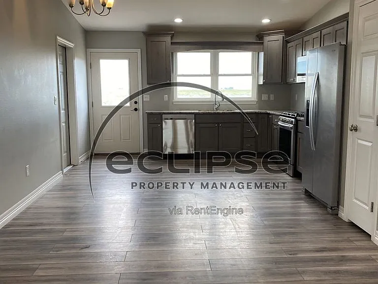 5203 County Road 9 S — Photo 10