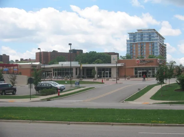 Midvale Apartments, 725 N Midvale Boulevard # Fl 1ST, Madison, WI 53705