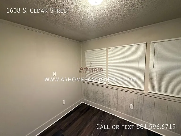 1608 S Cedar St — Photo 15