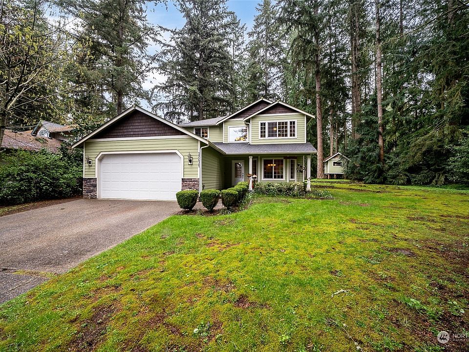 1st image of 17624 Clear Lake Boulevard SE