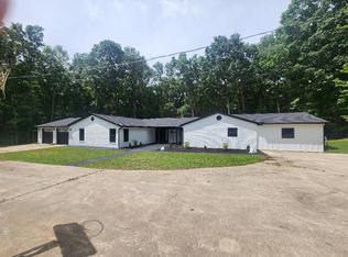 160 Black Hawk Ln, Cool Ridge, WV 25825