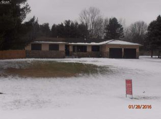 8224 W Stanley Rd, Flushing, MI 48433