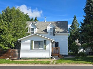 125 4th Ave SE, Clearbrook, MN 56634