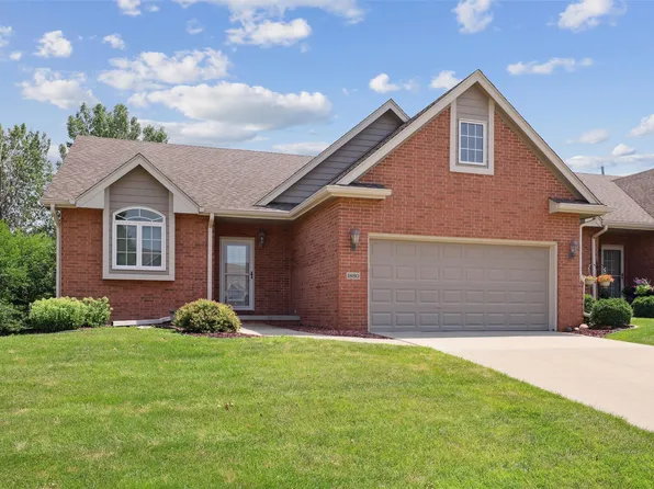 1880 SE Ashleaf Cir, Waukee, IA 50263