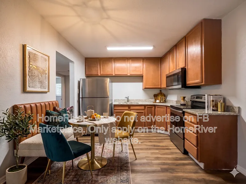 4 bed, 2.0 bath, 1375 sqft, $1,985 — Photo 3