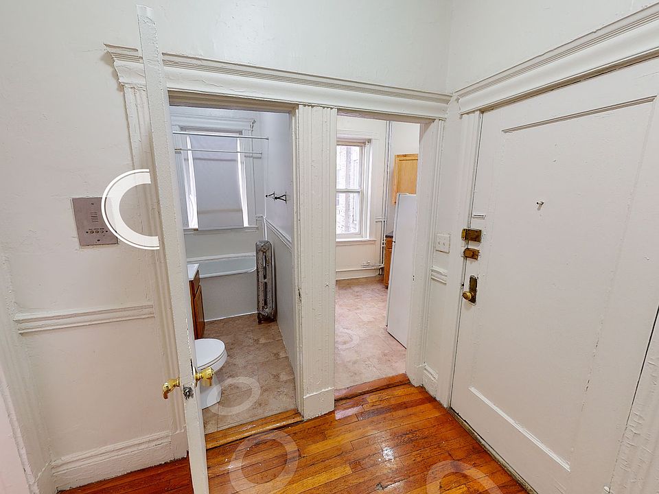2nd image of 5 Walbridge St #34