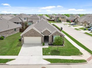 1089 Twisting Ridge Ter, Haslet, TX 76052