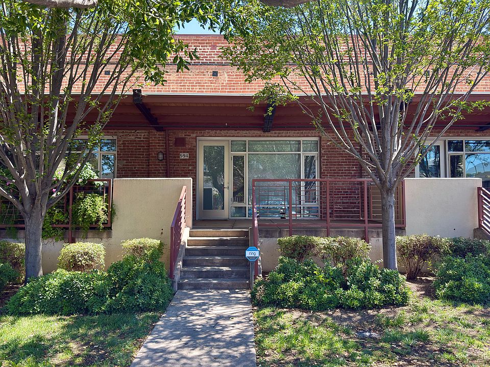 1st image of 594 Manzana Pl