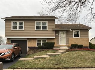 17821 Harvard Ln, Country Club Hills, IL 60478
