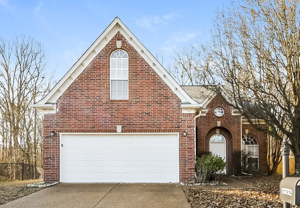 2725 Misty Valley Cv