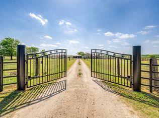 5855 Western Star Dr, Justin, TX 76247
