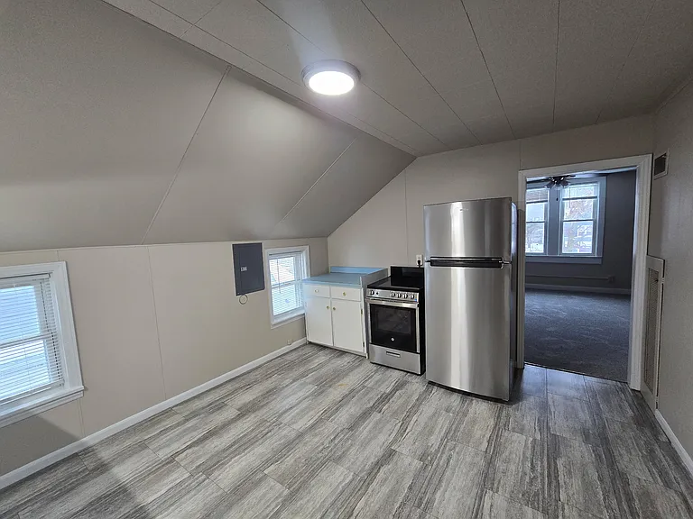 410 E Grand River Ave #2 — Photo 6