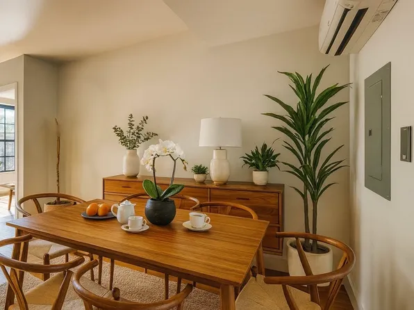 22 Ford Street image 3 of 21