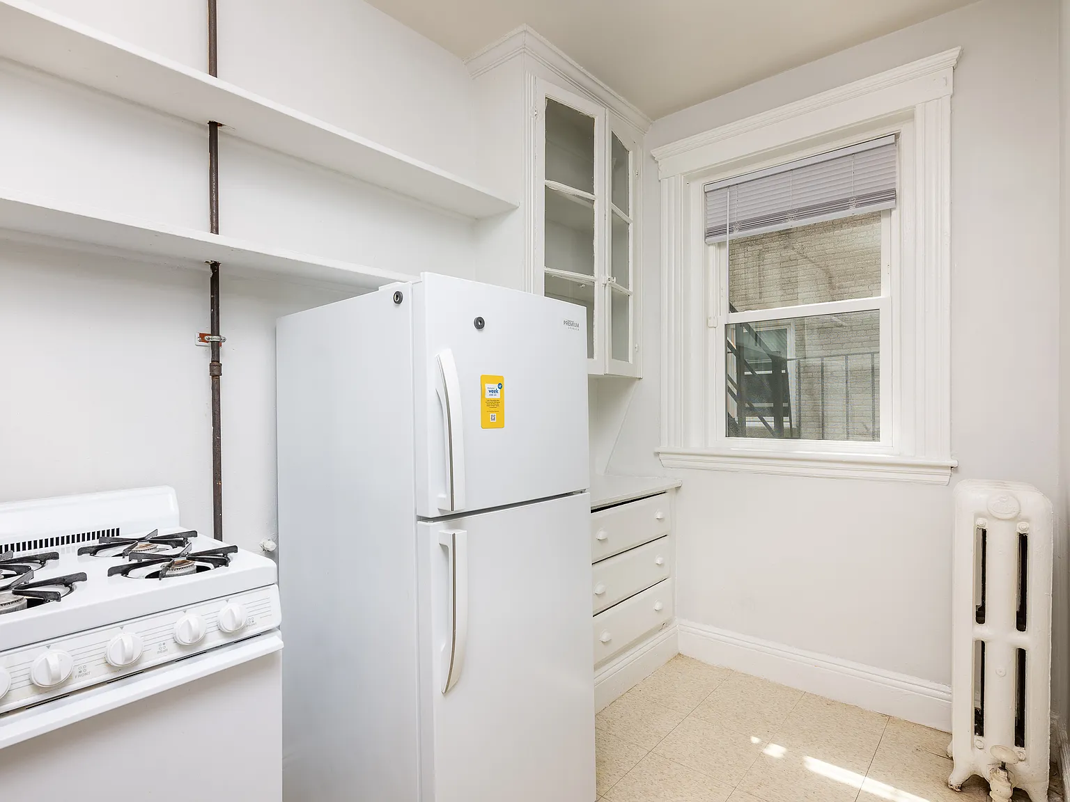 Studio, 343 sqft, $2,100 — Photo 3