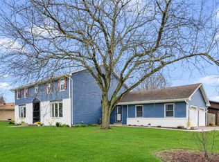 701 Trenton St, Crown Point, IN 46307