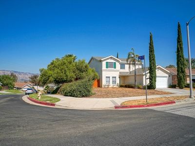 15151 Carey Ranch Ln, Sylmar, CA, 91342