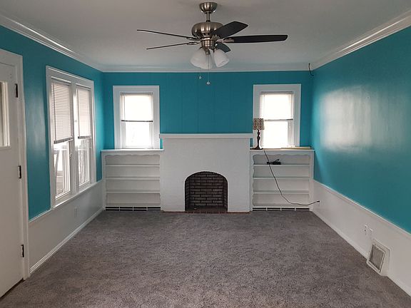 3rd image of 1212 W Margaret Ave