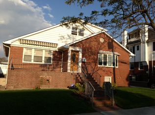 161 Beach 141 St, Belle Harbor, NY 11694