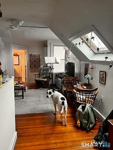 172 Beacon St — Photo 2