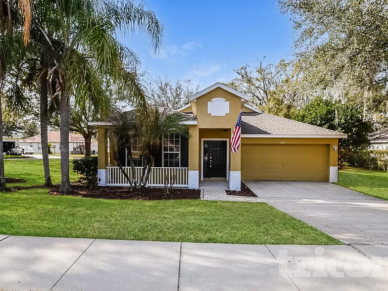 502 Azalea Bloom Dr — Photo 1