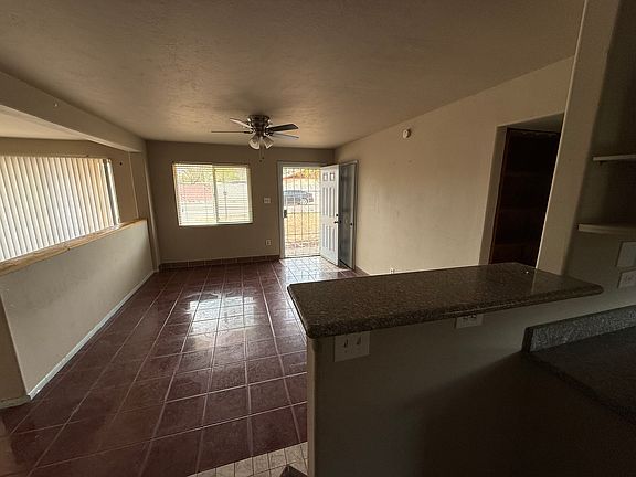 5th image of 1625 W Beryl Ave