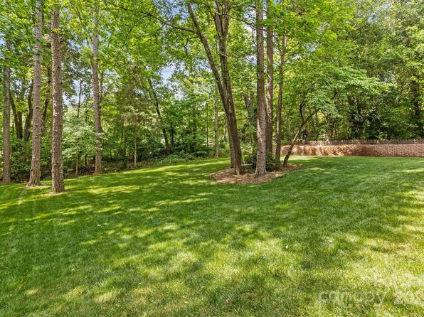 4025 Cherrybrook Dr, Mint Hill, NC 28227
