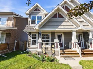 4688 Crabapple Run SW, Edmonton, AB T6X0Y8