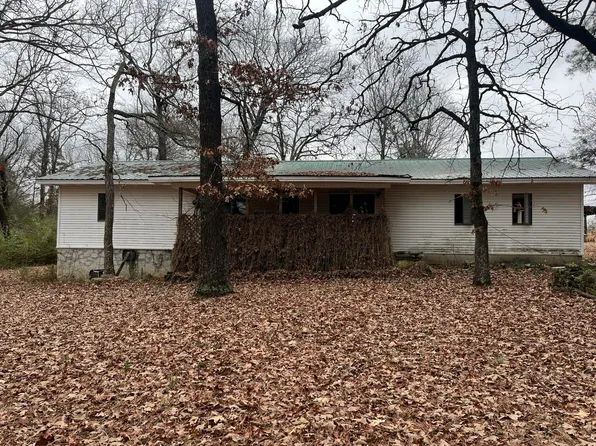 55 Julia Ln, Batesville, AR 72501